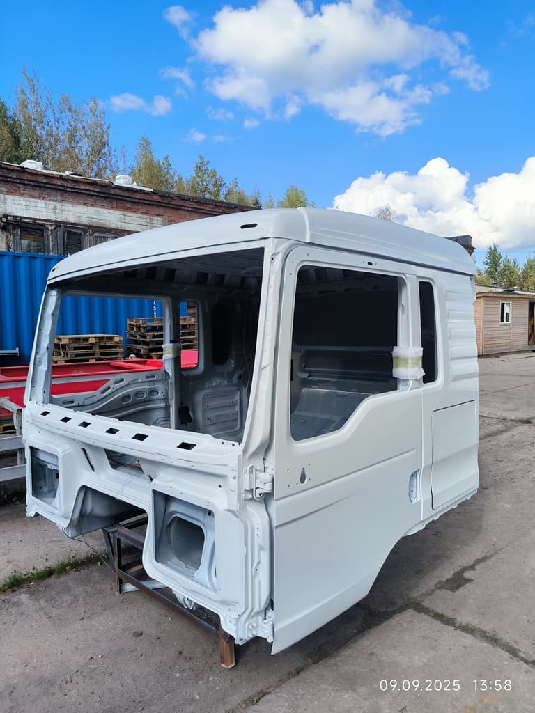 Каркас кабины HOWO T5G белый