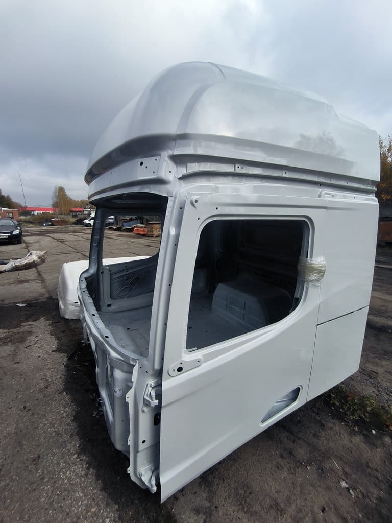 Каркас кабины SHACMAN X6000 белый