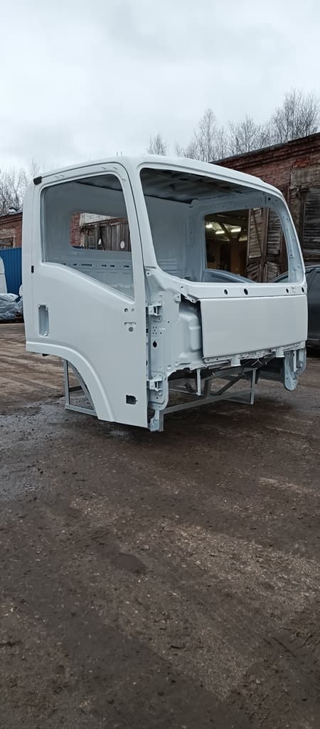 Каркас кабины ISUZU N-series белый